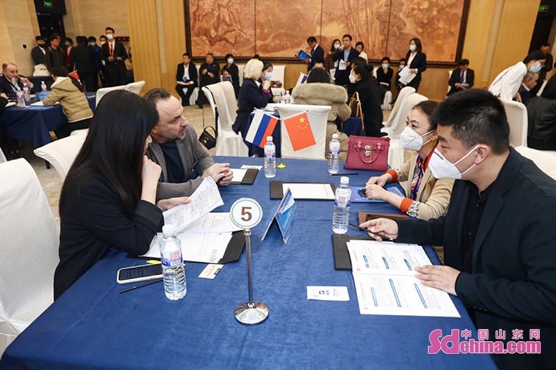 办公设备采购新趋势：科技让工作更高效